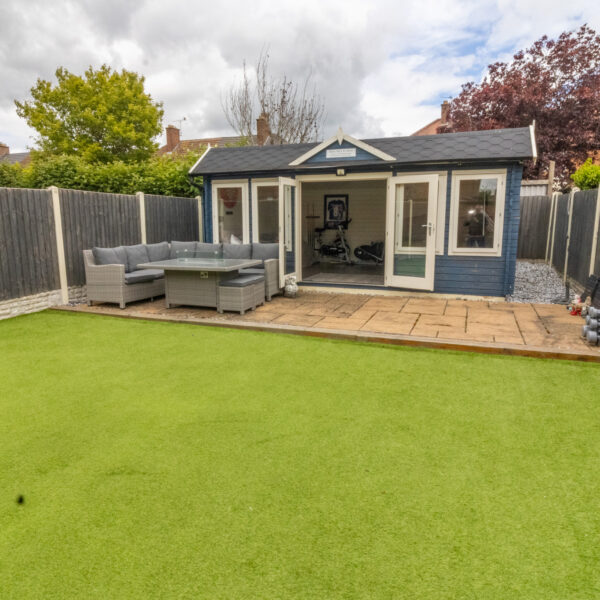 St. Martins Drive, Desford, LE9