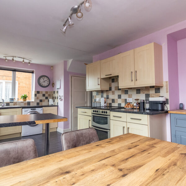St. Martins Drive, Desford, LE9