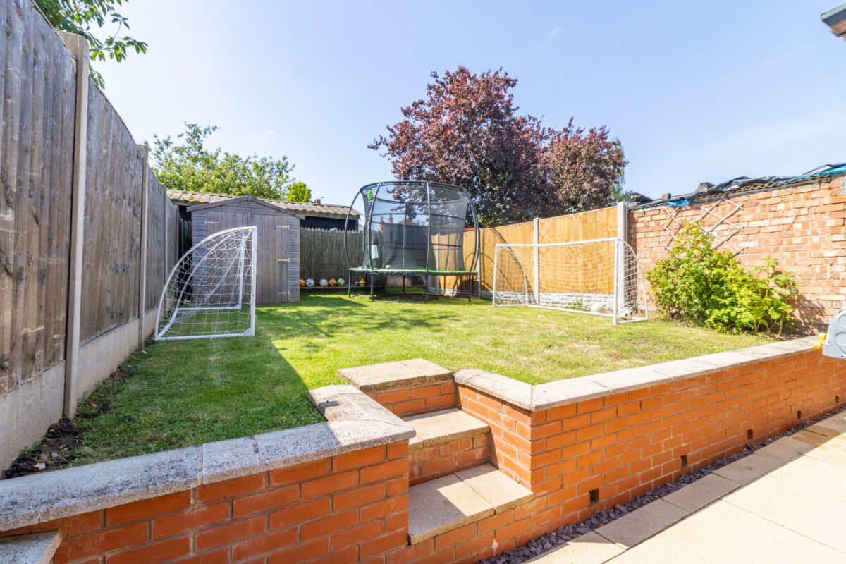 Wavertree Drive, Leicester, LE4
