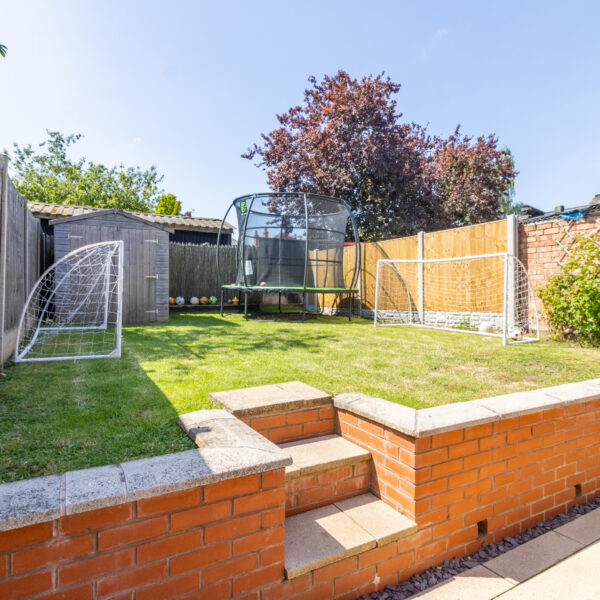 Wavertree Drive, Leicester, LE4