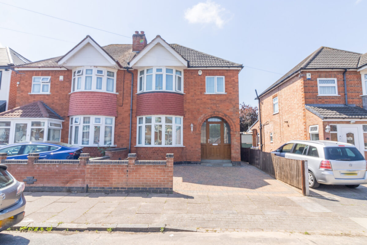 Wavertree Drive, Leicester, LE4