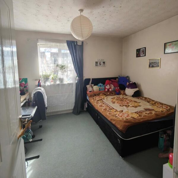Waterville Close, Leicester