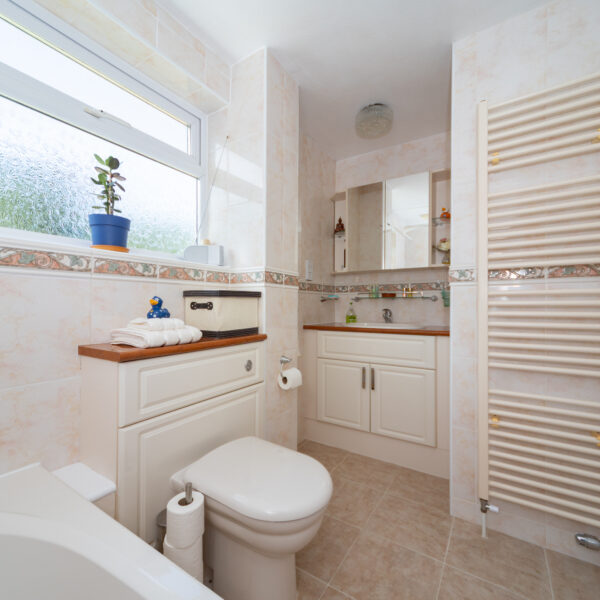 Leconfield Road, Loughborough, LE11