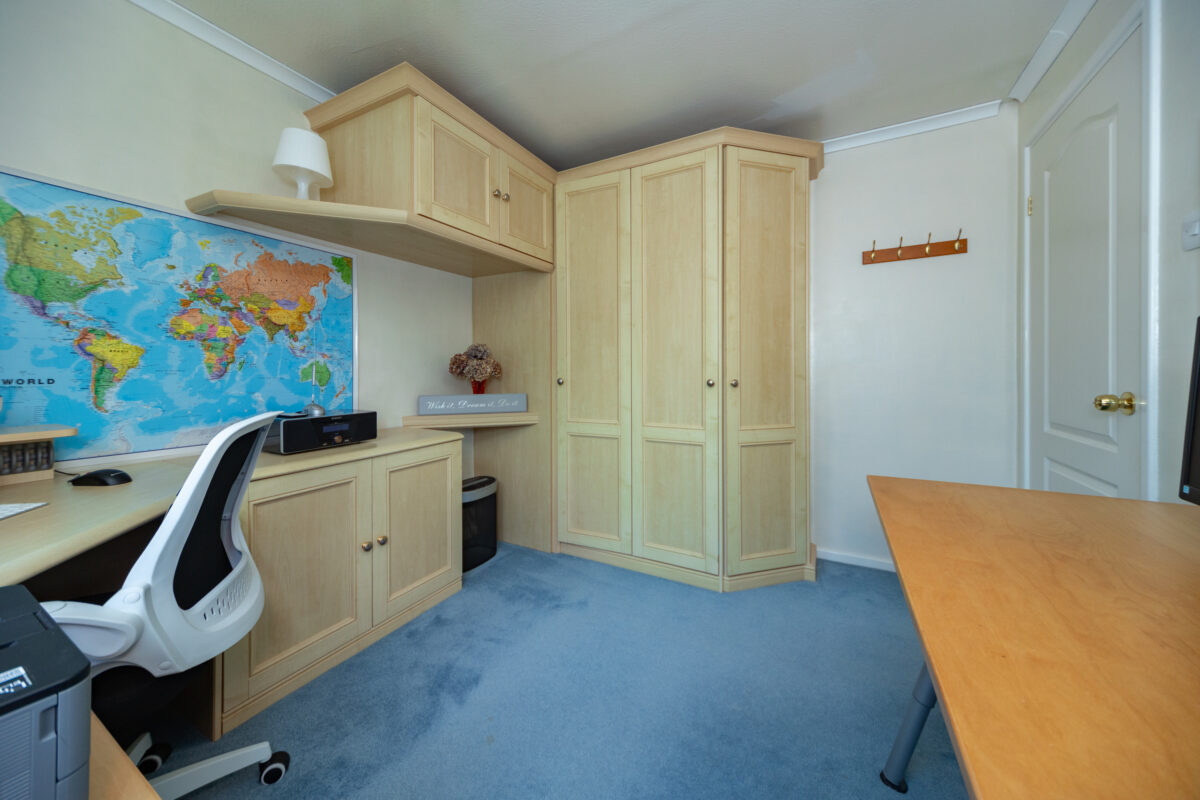 Leconfield Road, Loughborough, LE11