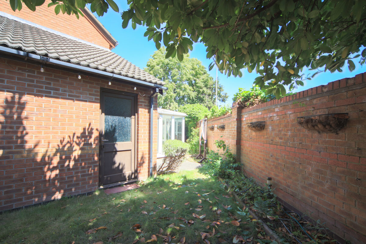 Fox Covert, Loughborough, LE11