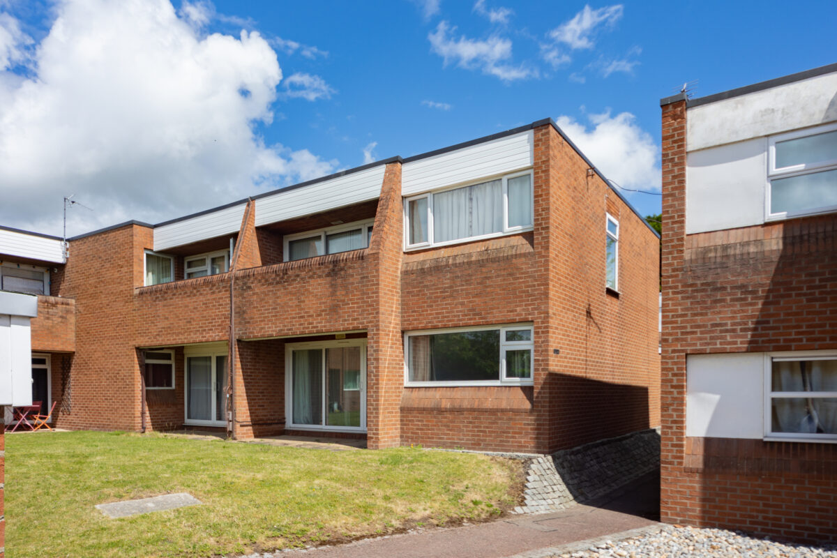 Burns Road, Knightthorpe Court Burns Road, LE11