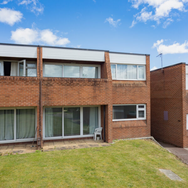 Burns Road, Knightthorpe Court Burns Road, LE11