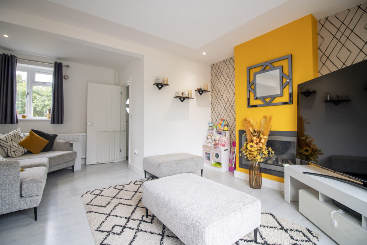 Kirminton Gardens, Leicester, LE5