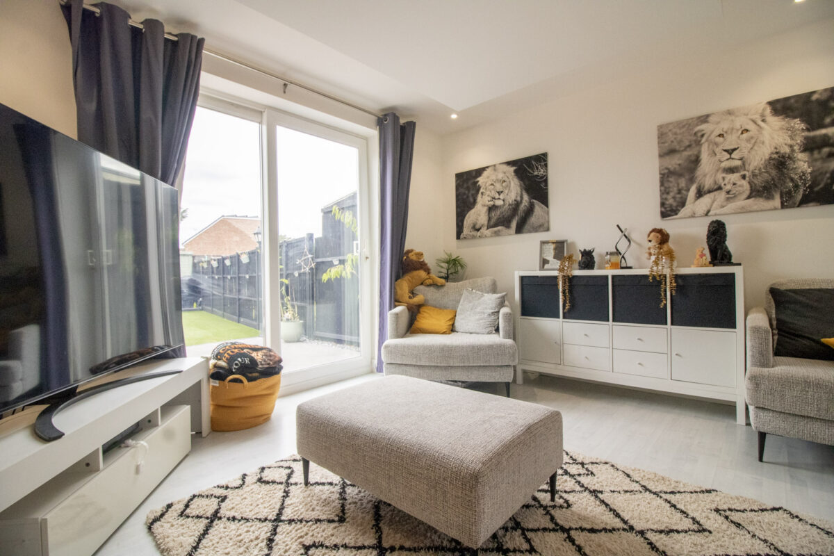 Kirminton Gardens, Leicester, LE5