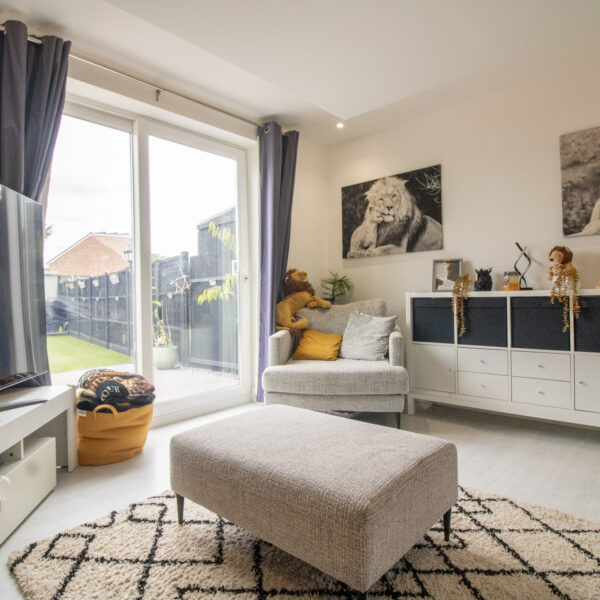 Kirminton Gardens, Leicester, LE5