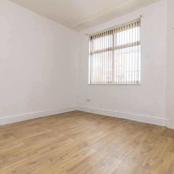 Eastleigh Road, Leicester, LE3