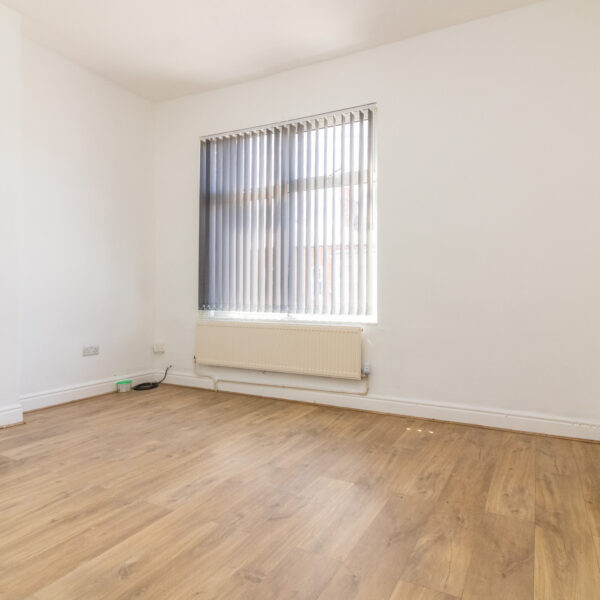 Eastleigh Road, Leicester, LE3