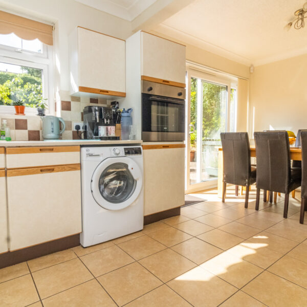 Ashington Close, Leicester, LE3