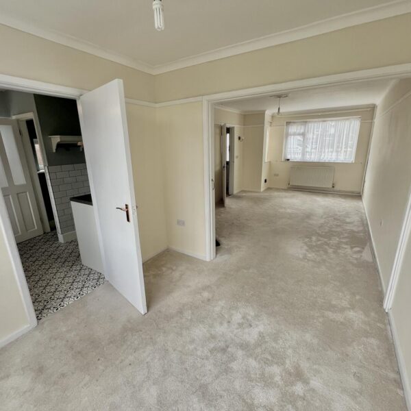 Queniborough Road, Queniborough