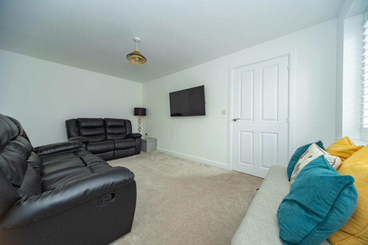 Dustmoor Drive, Quorn, LE12