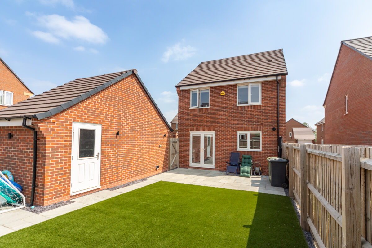 Dustmoor Drive, Quorn, LE12