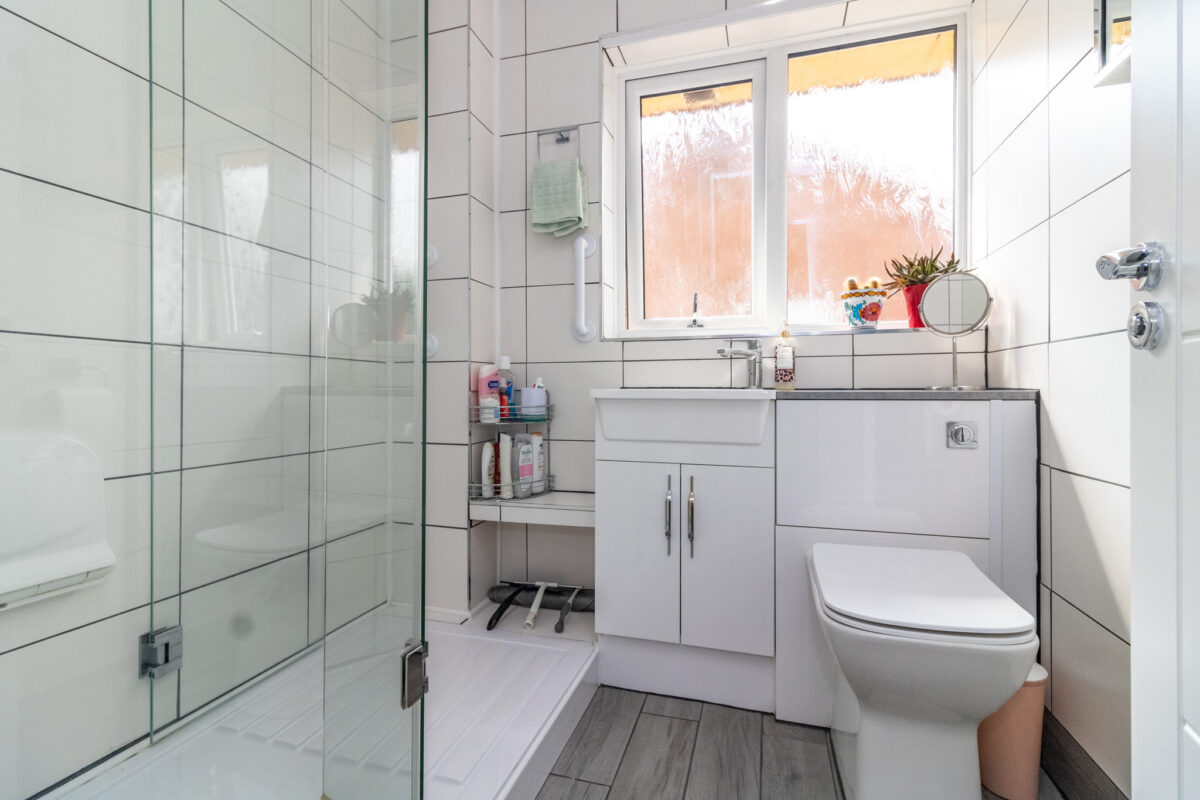 Miller Close, Leicester, LE4