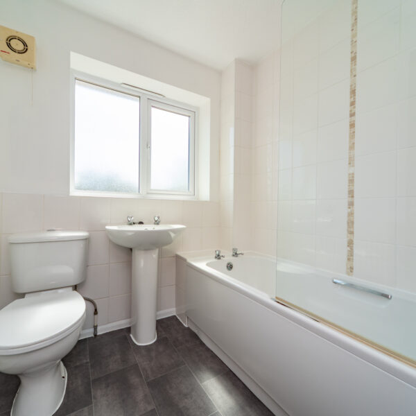 Redwood Road, Loughborough, LE11