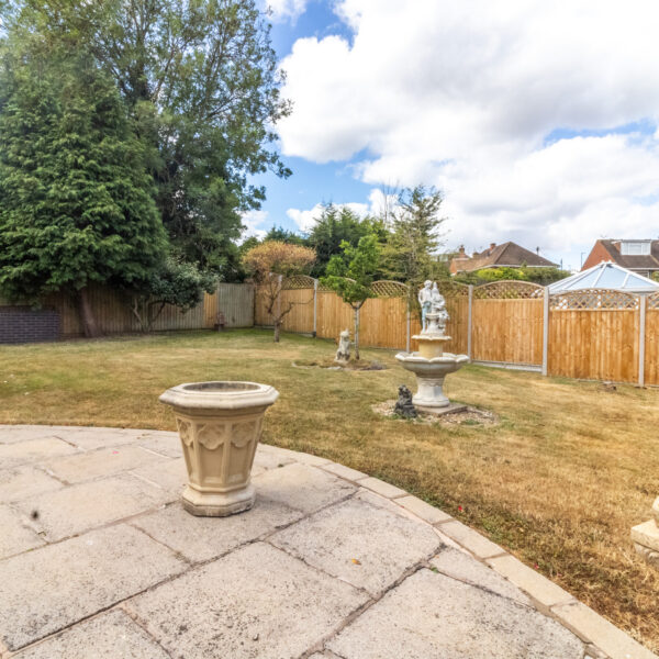 Pulford Drive, Thurnby, LE7