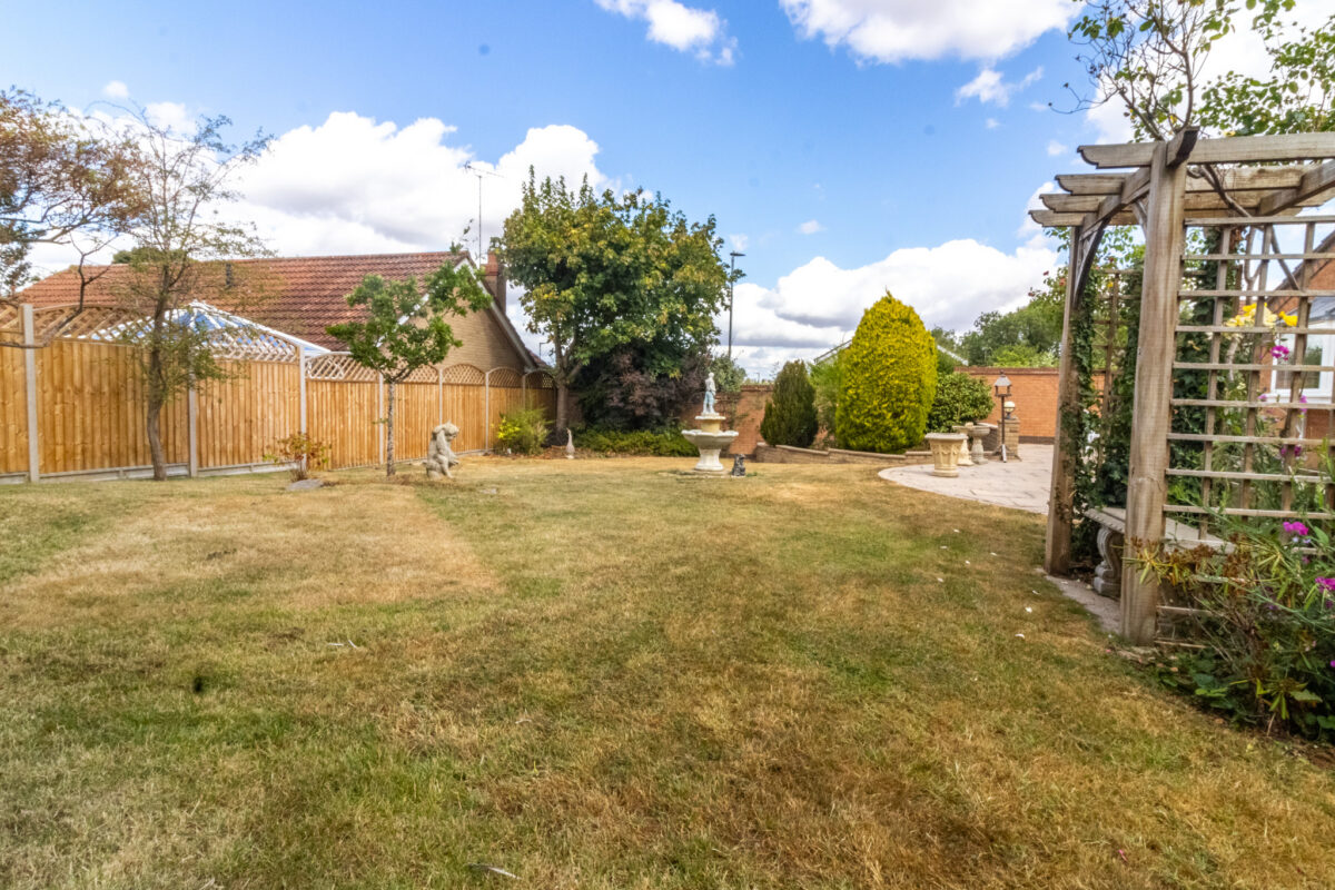 Pulford Drive, Thurnby, LE7