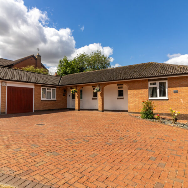 Pulford Drive, Thurnby, LE7