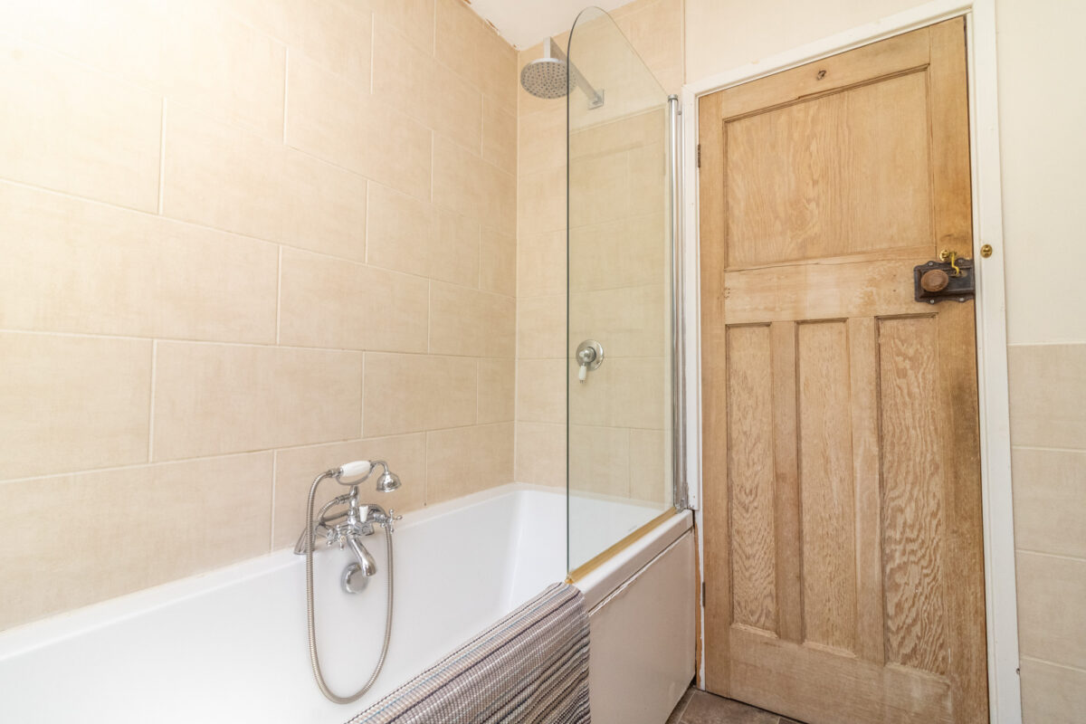 Belvoir Drive, Leicester, LE2