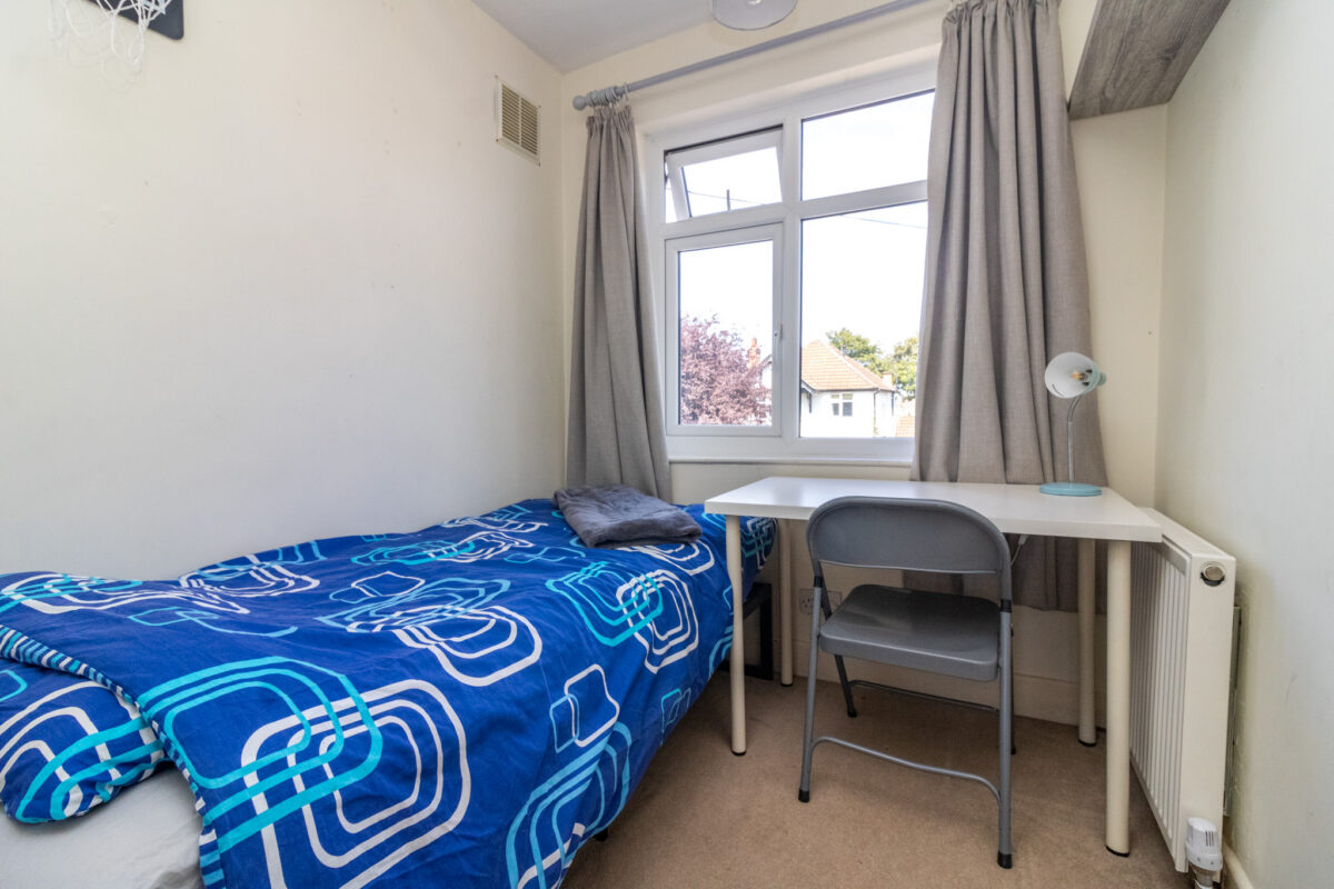 Belvoir Drive, Leicester, LE2