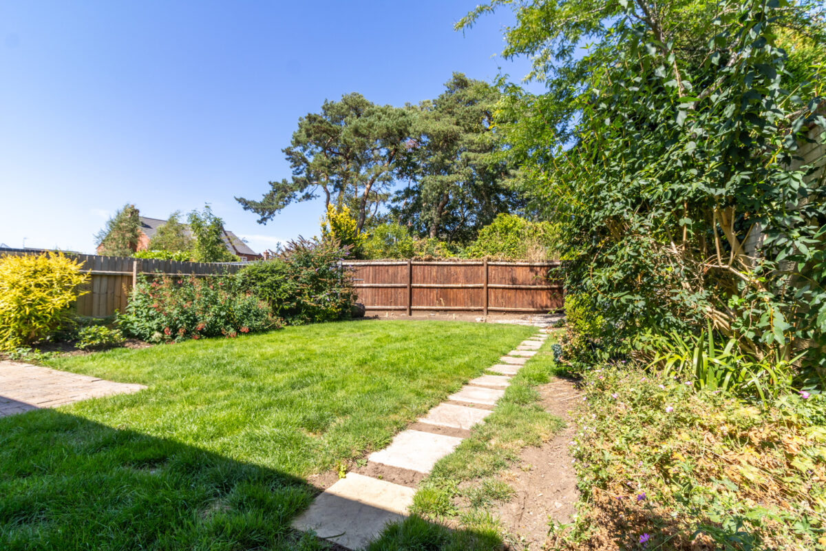 Highgrove Crescent, Leicester, LE2