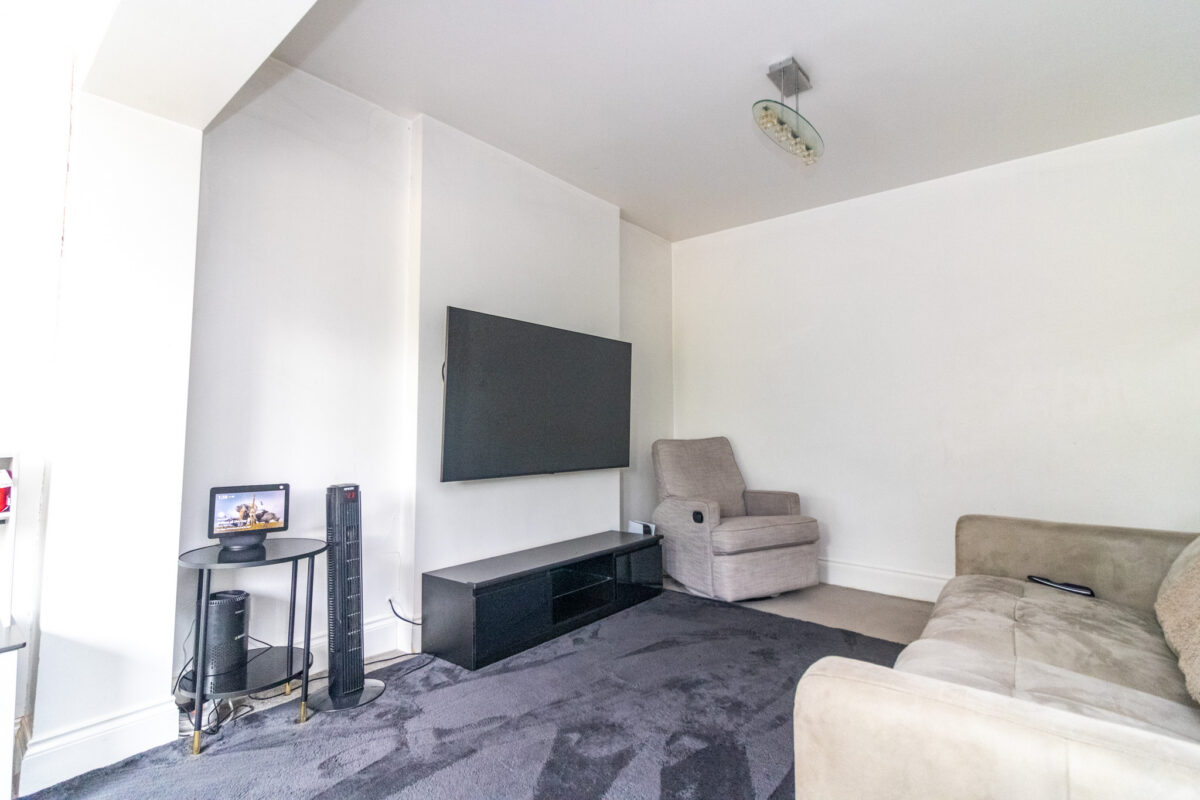 Valentine Road, Leicester, LE5
