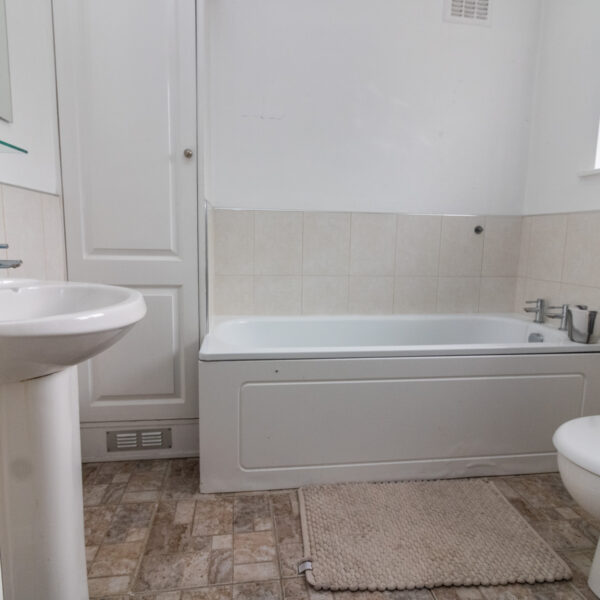 Valentine Road, Leicester, LE5