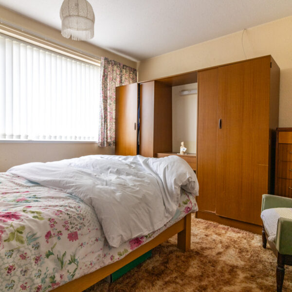 Waveney Rise, Oadby, LE2