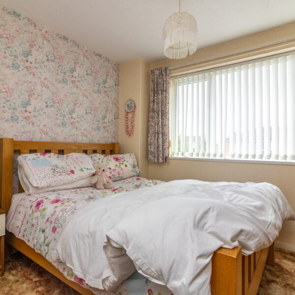 Waveney Rise, Oadby, LE2