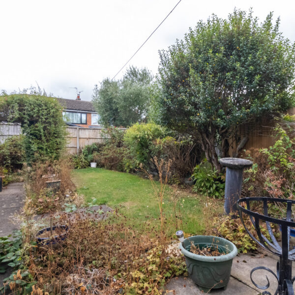 Waveney Rise, Oadby, LE2