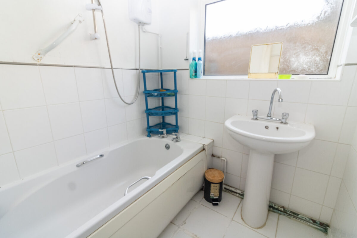 Susan Avenue, Leicester, LE5