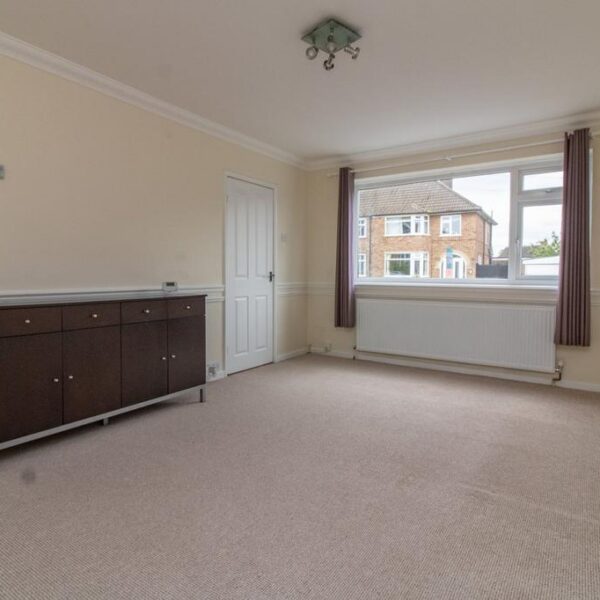 Briargate Drive, Birstall, LE4