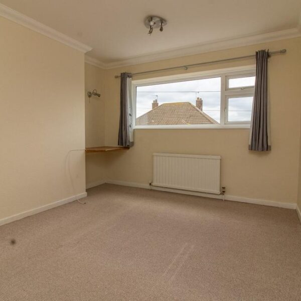 Briargate Drive, Birstall, LE4