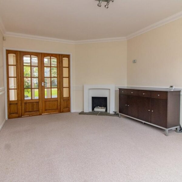 Briargate Drive, Birstall, LE4