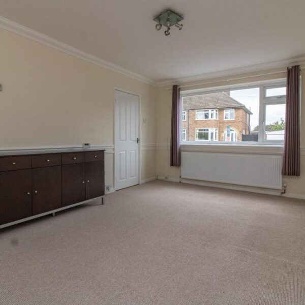 Briargate Drive, Birstall, LE4
