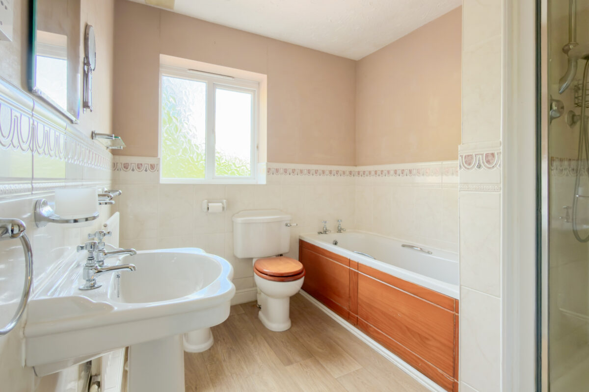 Ashby Road, Long Whatton, LE12