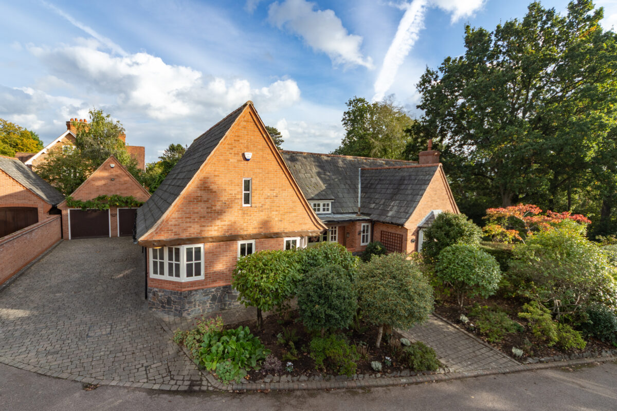 Three Oaks, 159 Main Street, Swithland LE12 8TQ