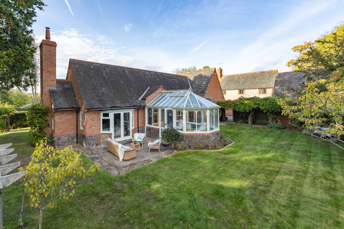 Three Oaks, 159 Main Street, Swithland LE12 8TQ