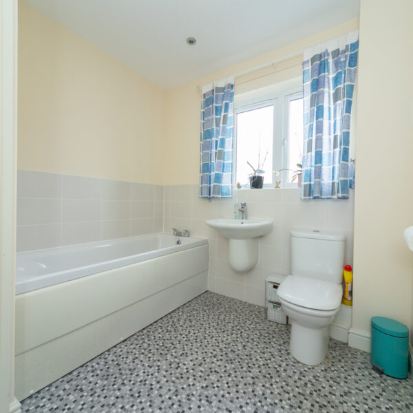 Highland Drive, Loughborough, LE11