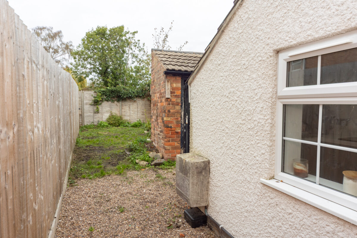 Borrowell, Kegworth, DE74