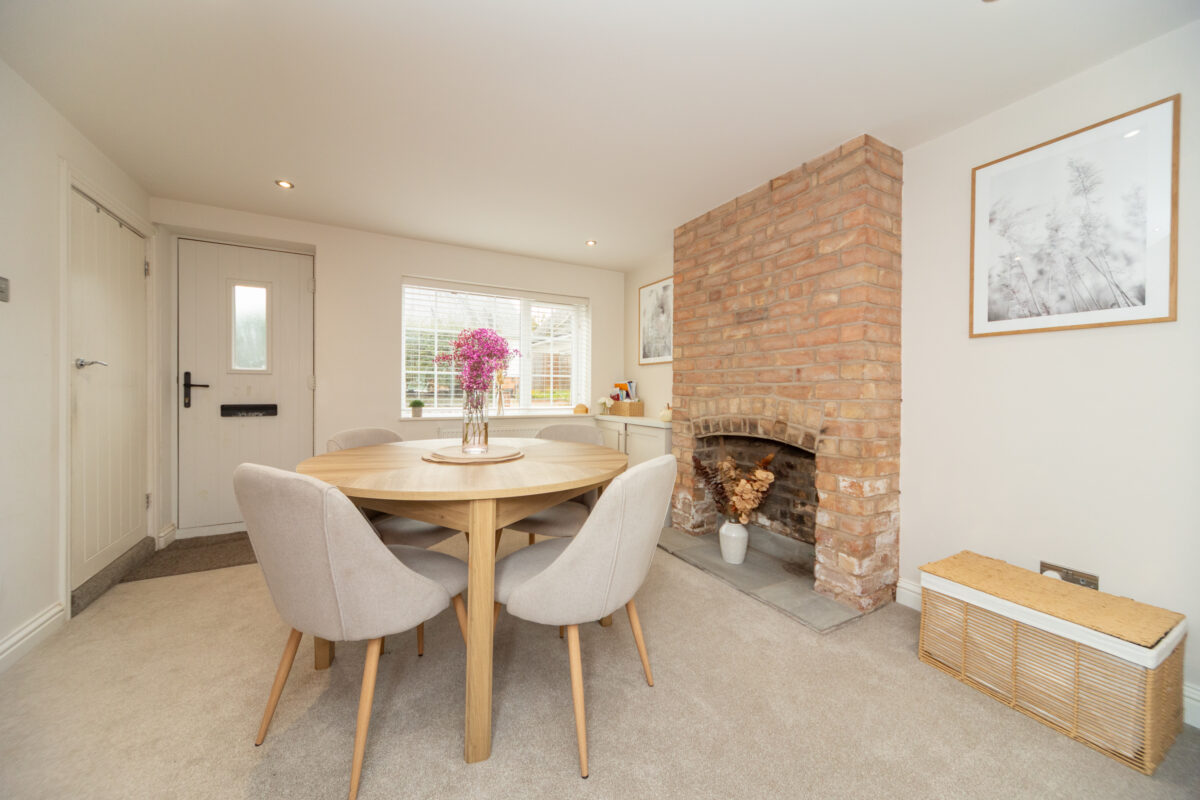 Borrowell, Kegworth, DE74