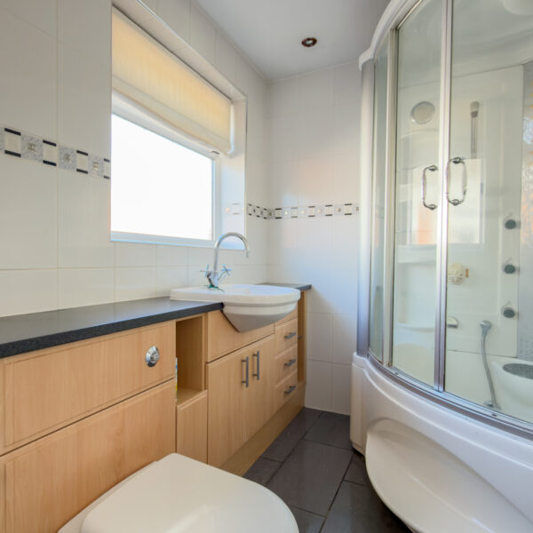 Gables Lea, Sutton Bonington, LE12