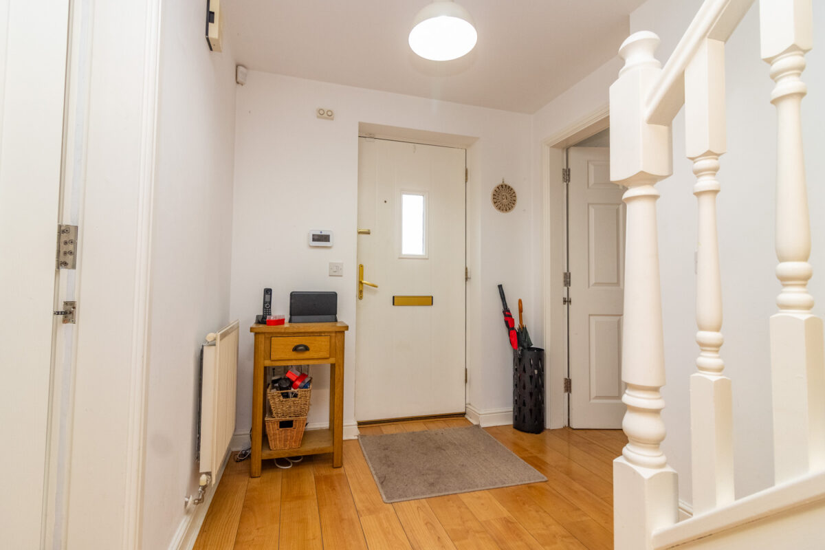 Ruskin Field, Anstey, LE7