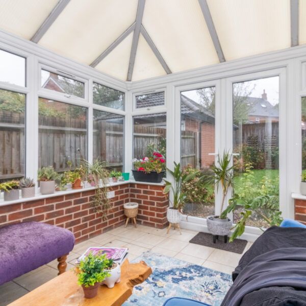 Ruskin Field, Anstey, LE7