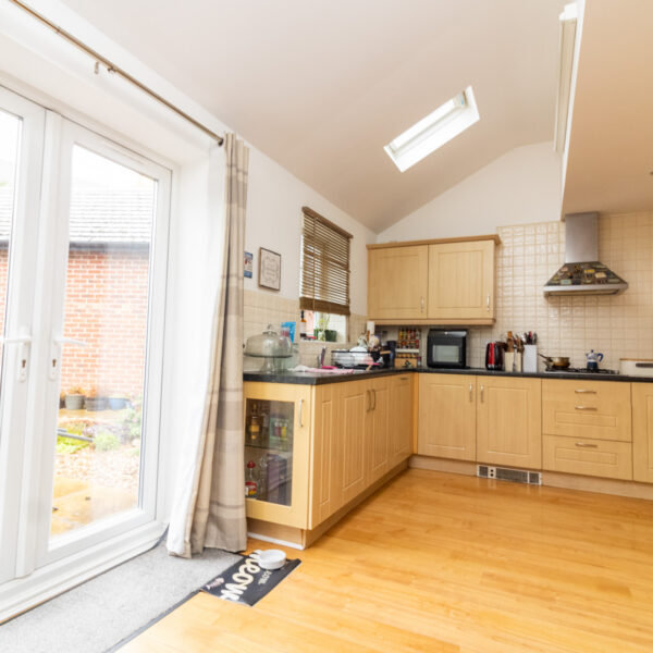 Ruskin Field, Anstey, LE7