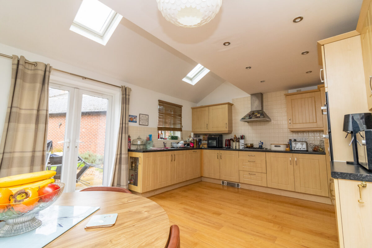 Ruskin Field, Anstey, LE7