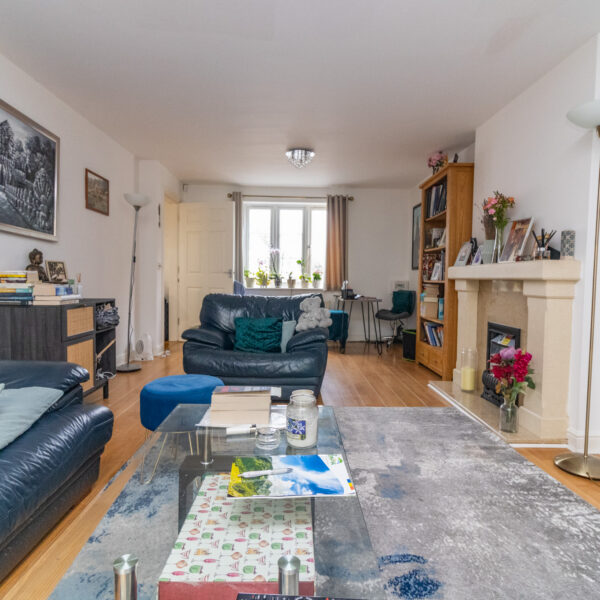 Ruskin Field, Anstey, LE7